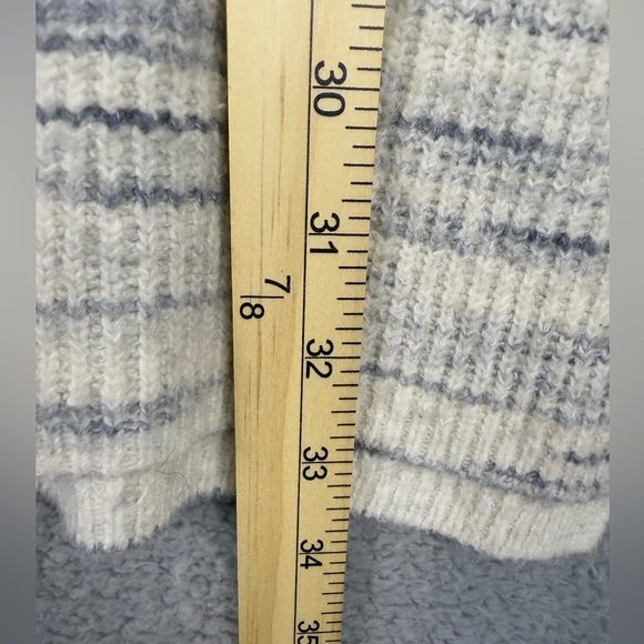 Pure Jill sweater tunic size medium tall v neck with split detail at sleeve - Picture 4 of 9